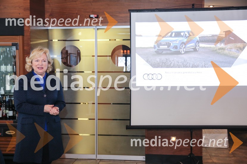  Sabrina Pečelin, vodja odnosov z javnostmi pri Porsche Slovenija d.o.o.Audi Q3, slovenska predstavitev