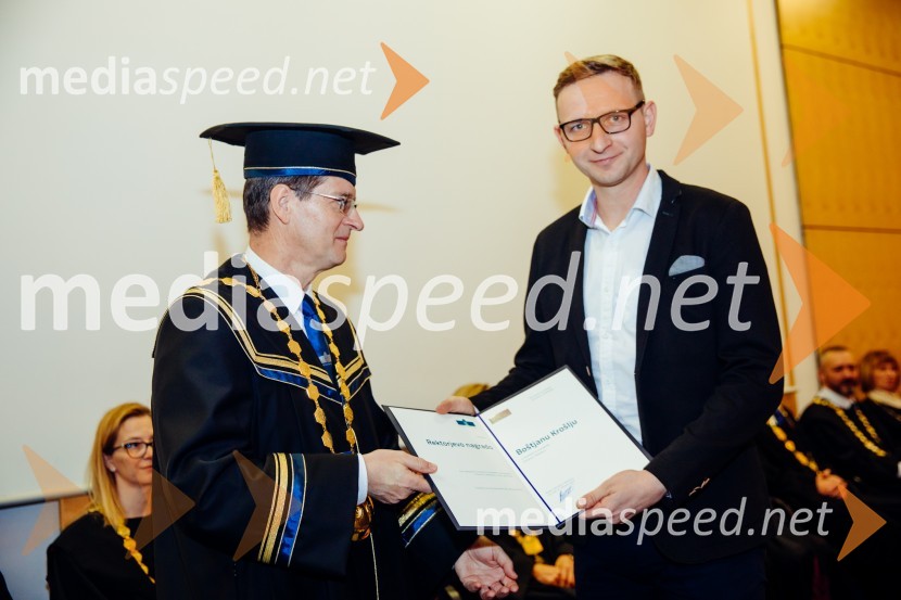 prof. dr. Zdravko Kačič, rektor Univerze v Mariboru;  Boštjan Krošelj, Fakulteta za energetiko, Univerza v MariboruOb Rektorjevem dnevu podelili priznanja in nagrade Univerze v Mariboru