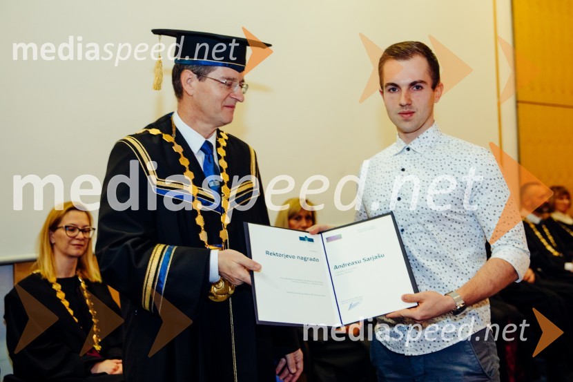 prof. dr. Zdravko Kačič, rektor Univerze v Mariboru;  Andreas Sarjaš, dobitnik zlatega Cankarjevega priznanja in državni prvak v matematiki, zlati maturant, študent leta na FSOb Rektorjevem dnevu podelili priznanja in nagrade Univerze v Mariboru