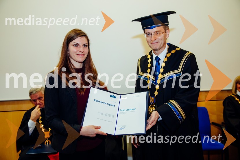  Sanja Leskovar, Fakulteta za kmetijstvo in biosistemske vede, Univerza v mariboru; prof. dr. Zdravko Kačič, rektor Univerze v MariboruOb Rektorjevem dnevu podelili priznanja in nagrade Univerze v Mariboru