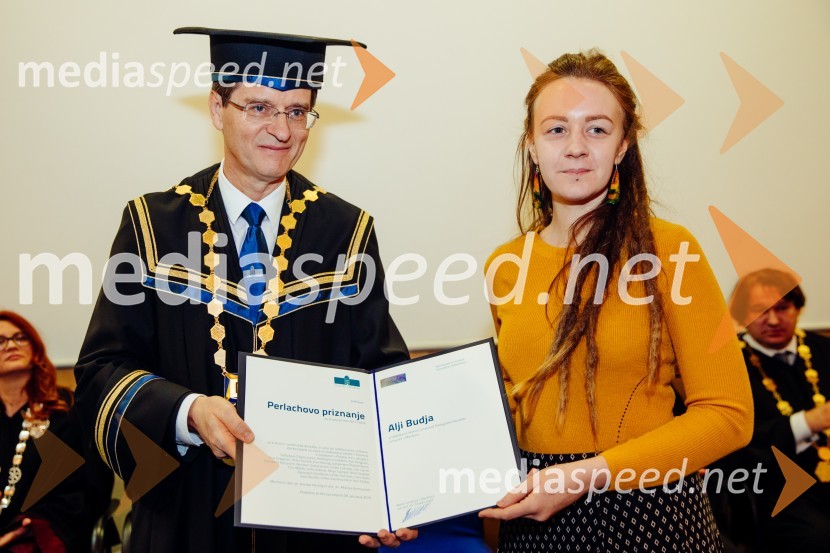 prof. dr. Zdravko Kačič, rektor Univerze v Mariboru;  Alja Budja, Oddelek za likovno umetnost Pedagoške fakultete, Univerza v MariboruOb Rektorjevem dnevu podelili priznanja in nagrade Univerze v Mariboru