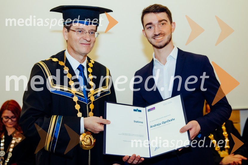 prof. dr. Zdravko Kačič, rektor Univerze v Mariboru;  Andrej Oprčkal, Fakulteta za strojništvo, Univerza v MariboruOb Rektorjevem dnevu podelili priznanja in nagrade Univerze v Mariboru