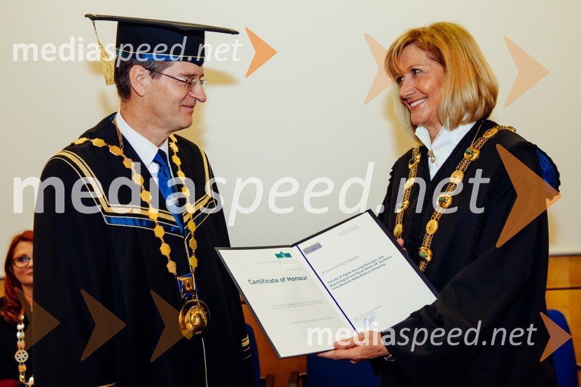 prof. dr. Zdravko Kačič, rektor Univerze v Mariboru;  ... Ob Rektorjevem dnevu podelili priznanja in nagrade Univerze v Mariboru