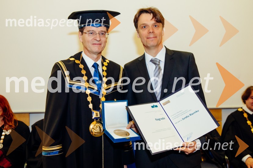 prof. dr. Zdravko Kačič, rektor Univerze v Mariboru; red. prof. dr. Jure Ravnikar, Univerza v MariboruOb Rektorjevem dnevu podelili priznanja in nagrade Univerze v Mariboru