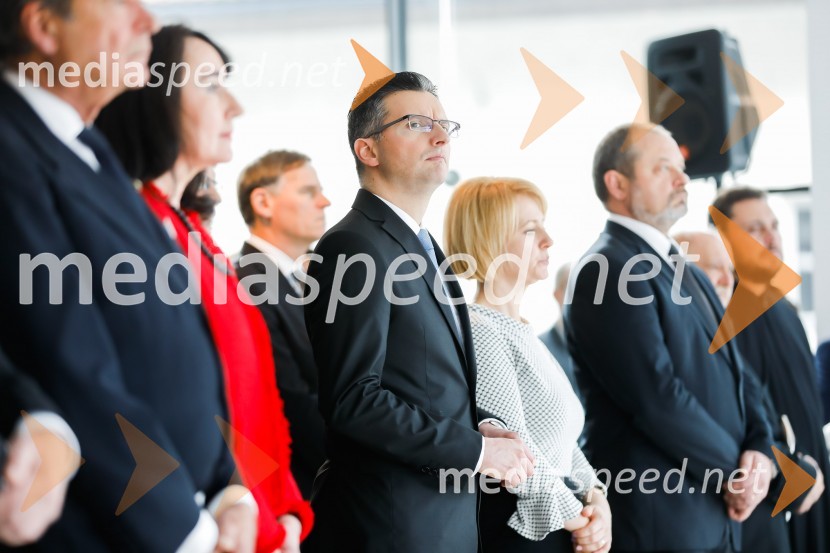  Marjan  Šarec, predsednik Vlade Republike Slovenije;  Barbara Iskra ŠarecPahor in Šarec gostila diplomatski zbor