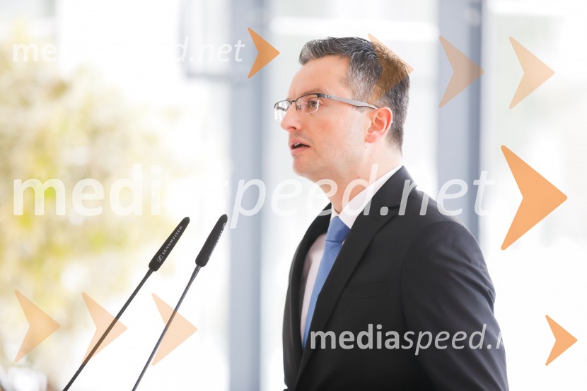  Marjan  Šarec, predsednik Vlade Republike SlovenijePahor in Šarec gostila diplomatski zbor