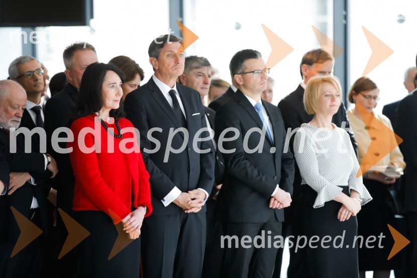  Tanja Pečar, odvetnica;  Borut Pahor, predsednik Republike Slovenije;  Marjan  Šarec, predsednik Vlade Republike Slovenije;  Barbara Iskra ŠarecPahor in Šarec gostila diplomatski zbor