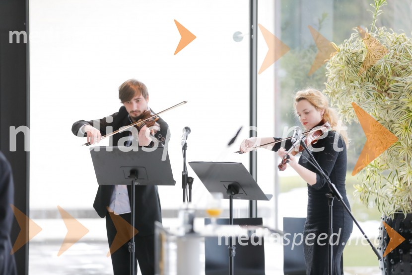 Pahor in Šarec gostila diplomatski zbor