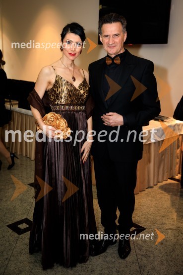 Dr. Jerca Legan Cvikl, antropologinja;  Milan Martin Cvikl,  član Sveta direktorjev Evropske banke za obnovo in razvoj (EBRD)30. veliki rotarijski ples