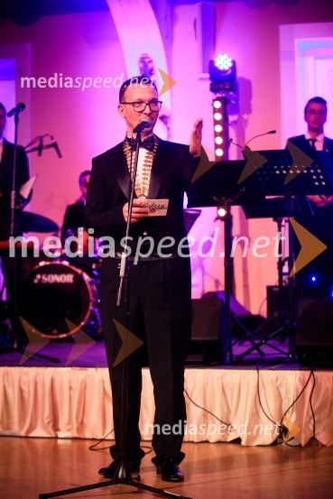  Edvard Škodič, predsednik Rotary klub Ljubljana 2018/201930. veliki rotarijski ples