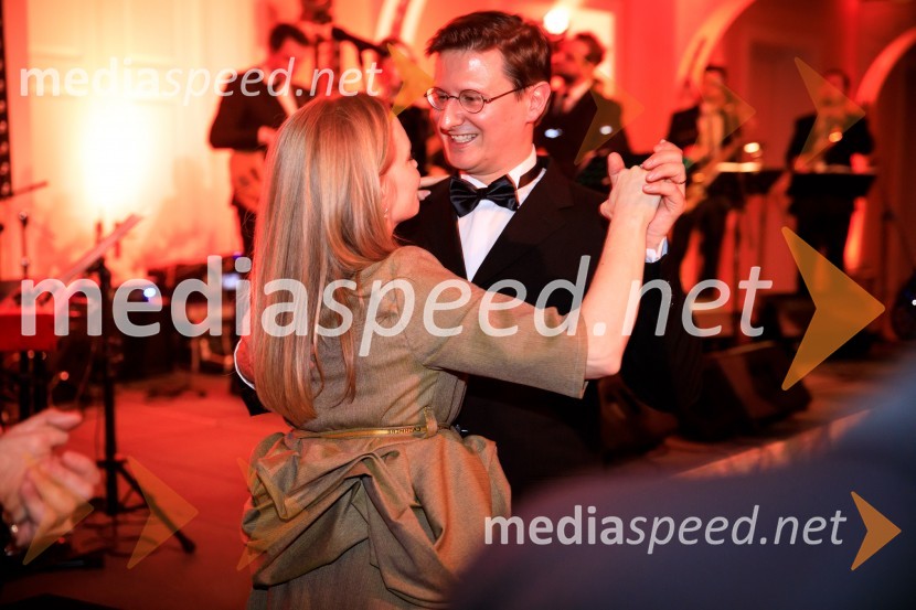  Eva Kukovec;  Damjan Kukovec, sodnik, Splošno sodišče Evropske unije, SEU30. veliki rotarijski ples