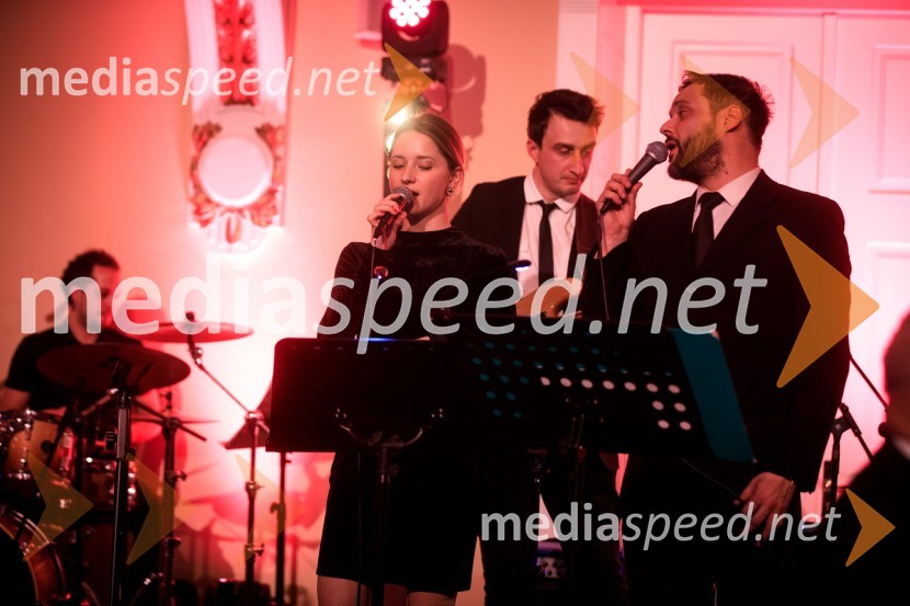  Lina Rahne, pevka;  Miha Rebernik, pevec, Gala Dance Orchestra30. veliki rotarijski ples