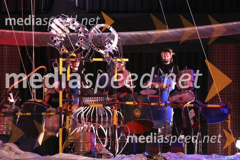 Zasedba Stroj MachineGala koncert ob jubileju RTV Slovenija