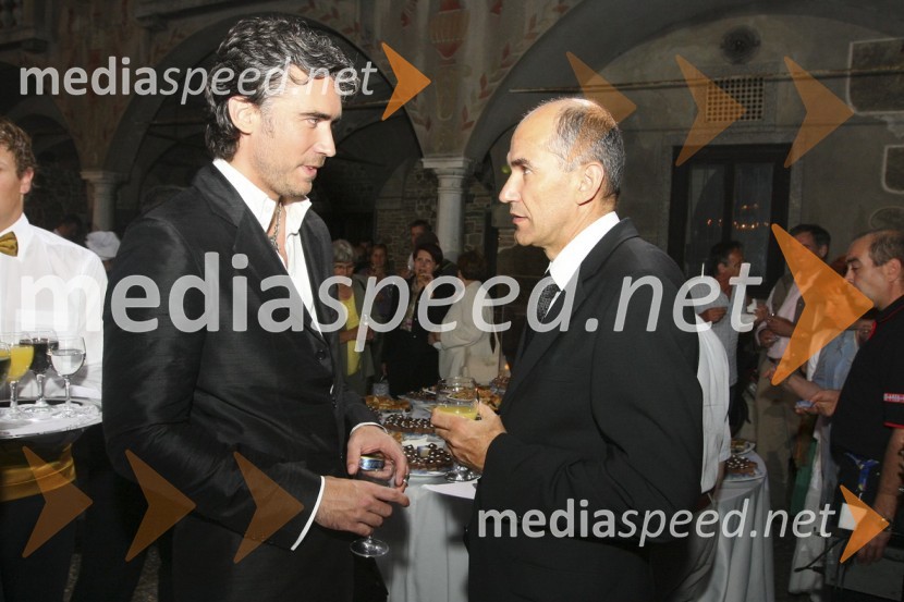 Jan Plestenjak, pevec in Janez Janša, predsednik Vlade RSGala koncert ob jubileju RTV Slovenija