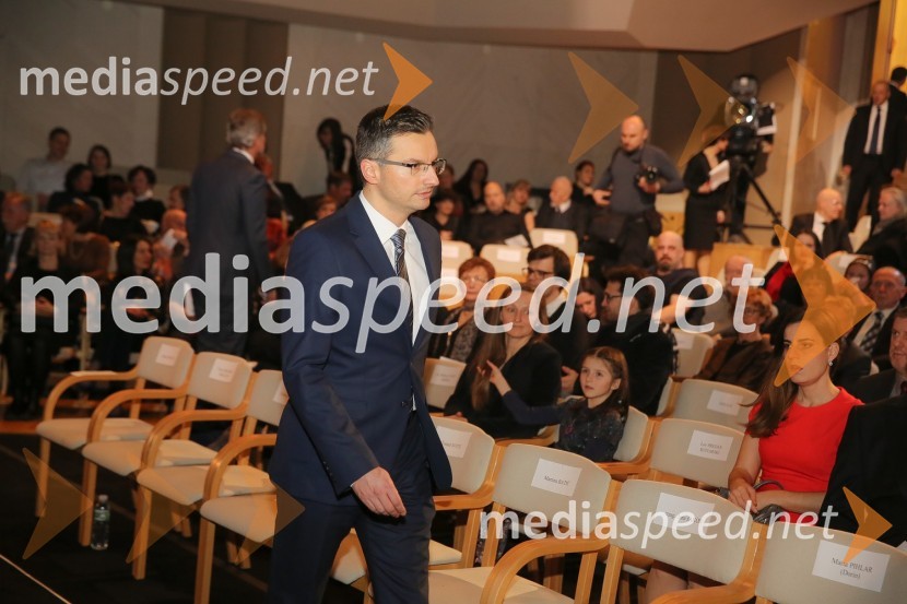  Marjan  Šarec, predsednik Vlade Republike SlovenijePrešernova nagrajenca sta Bjanka Adžić Ursulov in Filip Robar Dorin