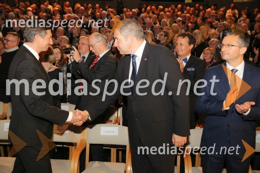  Borut Pahor, predsednik Republike Slovenije;  Dejan Židan, predsednik Državnega zbora Republike Slovenije;  Marjan  Šarec, predsednik Vlade Republike SlovenijePrešernova nagrajenca sta Bjanka Adžić Ursulov in Filip Robar Dorin