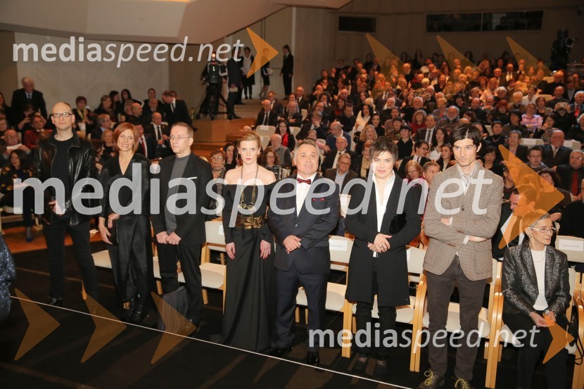  Aljoša Dekleva, arhitekt, prejemnik nagrade Prešernovega sklada 2019;  Tina Gregorič, arhitektka, prejemnica nagrade Prešernovega sklada 2019;  Dušan Kastelic, avtor animiranih filmov, prejemnik nagrade Prešernovega sklada 2019;  Maruša Majer, igralka, prejemnica nagrade Prešernovega sklada 2019;  Tomaž Svete, skladatelj in dirigent, prejemnik nagrade Prešernovega sklada 2019;  Martina Batič, dirigentka, prejemnica nagrade Prešernovega sklada 2019;  Jure Jakob, pesnik, prejemnik nagrade Prešernovega sklada 2019;  Marta PihlarPrešernova nagrajenca sta Bjanka Adžić Ursulov in Filip Robar Dorin