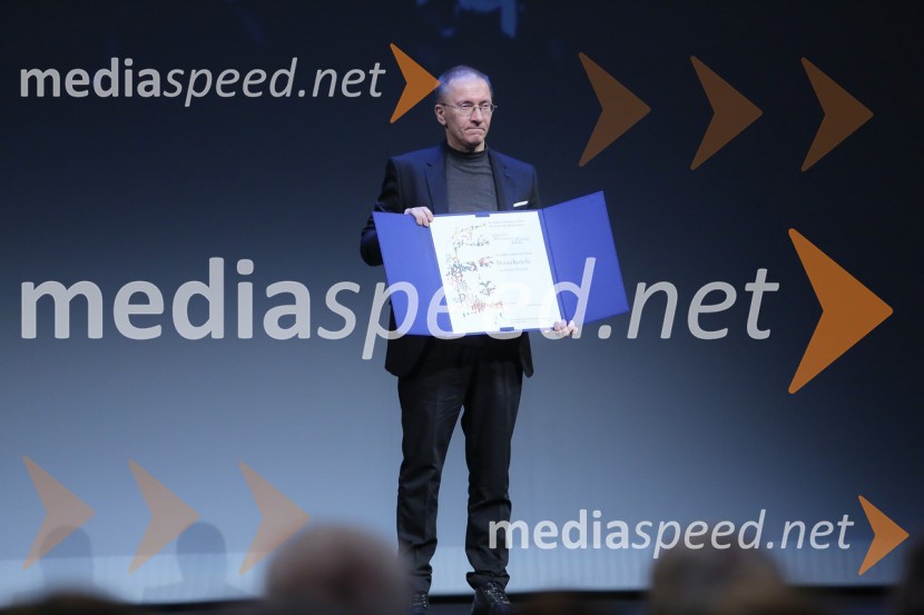  Dušan Kastelic, avtor animiranih filmov, prejemnik nagrade Prešernovega sklada 2019Prešernova nagrajenca sta Bjanka Adžić Ursulov in Filip Robar Dorin