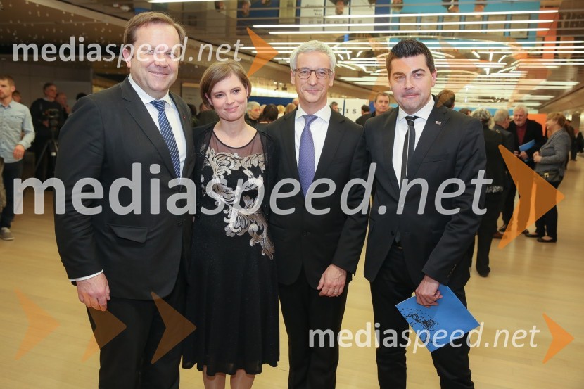 Dejan Prešiček, nekdanji minister za kulturo RS;  Liza Hawlina Prešiček; dr. Jernej Pikalo, minister za izobraževanje, znanost in šport  RS;  ... Prešernova nagrajenca sta Bjanka Adžić Ursulov in Filip Robar Dorin