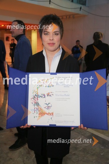  Martina Batič, dirigentka, prejemnica nagrade Prešernovega sklada 2019Prešernova nagrajenca sta Bjanka Adžić Ursulov in Filip Robar Dorin