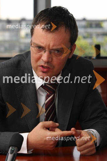 Damjan Žugelj, direktor Agencije za trg vrednostnih papirjevDamjan Žugelj, direktor Agencije za trg vrednostnih papirjev