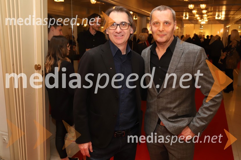  Aleksandar  Popovski, umetniški direktor Drame SNG Maribor;  Danilo Rošker, direktor SNG MariborPopolni tujci, premiera predstave