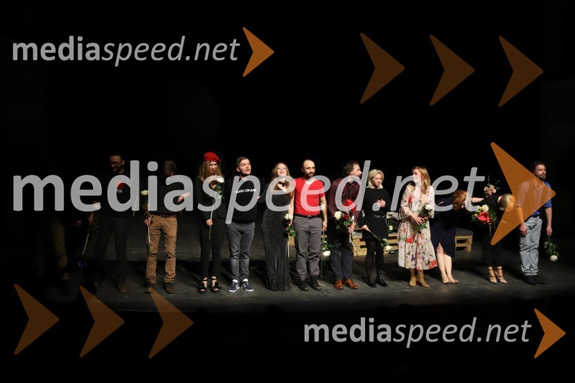 Popolni tujci, premiera predstavePopolni tujci, premiera predstave