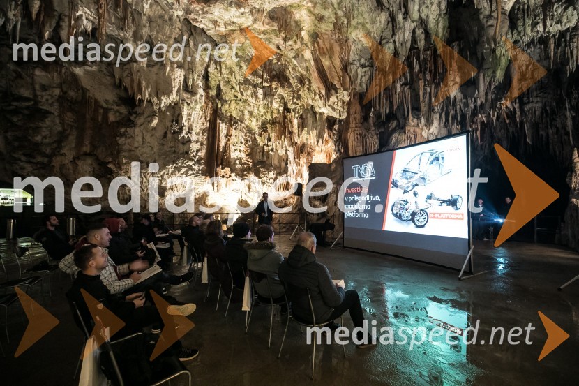 Toyota RAV4, slovenska predstavitevToyota RAV4, slovenska predstavitev