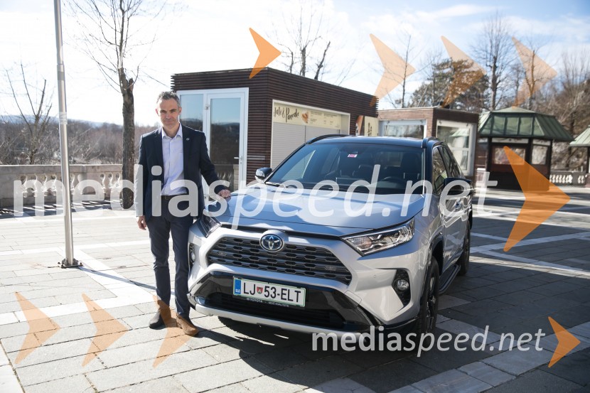  Primož Tiringar, direktor, Toyota SlovenijaToyota RAV4, slovenska predstavitev