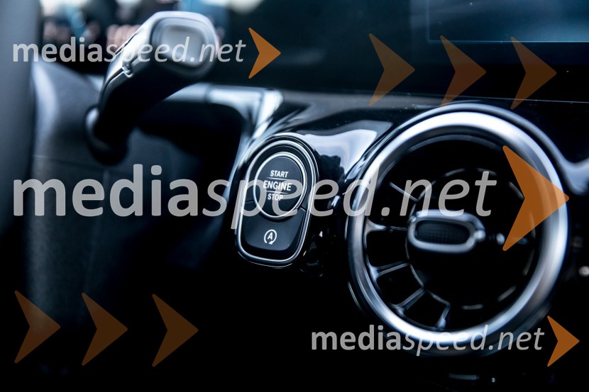 Mercedes-Benz BMercedes-Benz B, slovenska predstavitev