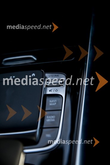 Mercedes-Benz BMercedes-Benz B, slovenska predstavitev