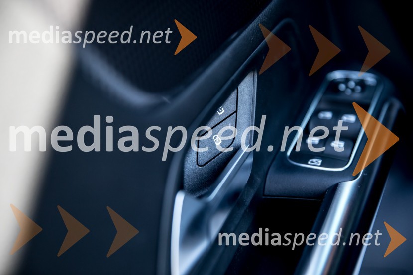 Mercedes-Benz BMercedes-Benz B, slovenska predstavitev