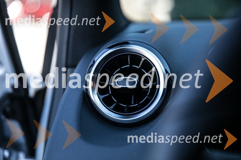 Mercedes-Benz BMercedes-Benz B, slovenska predstavitev