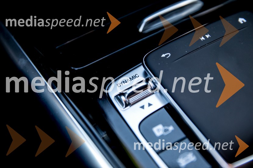 Mercedes-Benz BMercedes-Benz B, slovenska predstavitev