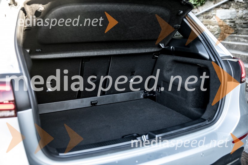 Mercedes-Benz BMercedes-Benz B, slovenska predstavitev