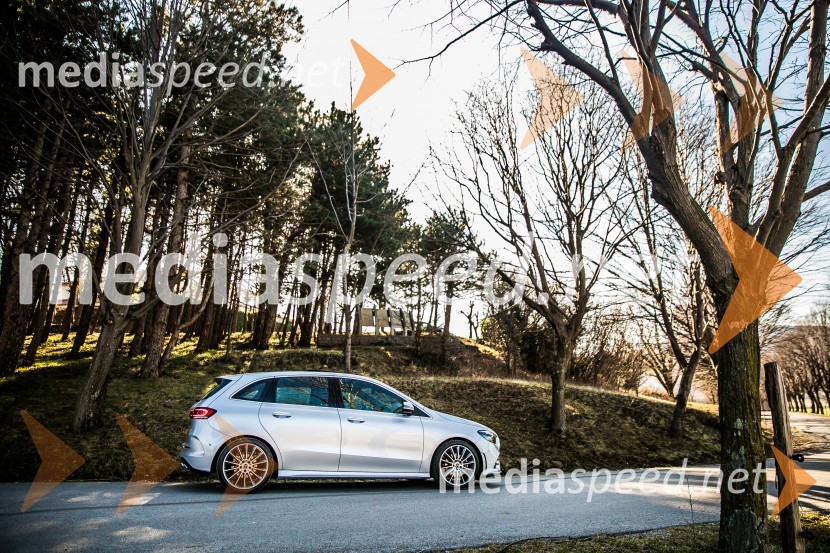 Mercedes-Benz BMercedes-Benz B, slovenska predstavitev