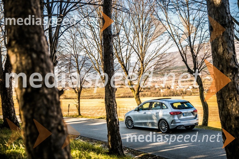 Mercedes-Benz BMercedes-Benz B, slovenska predstavitev