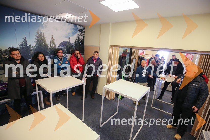 BMW xDrive zimska arena in BMW X7, slovenska predstavitevBMW xDrive zimska arena in BMW X7, slovenska predstavitev