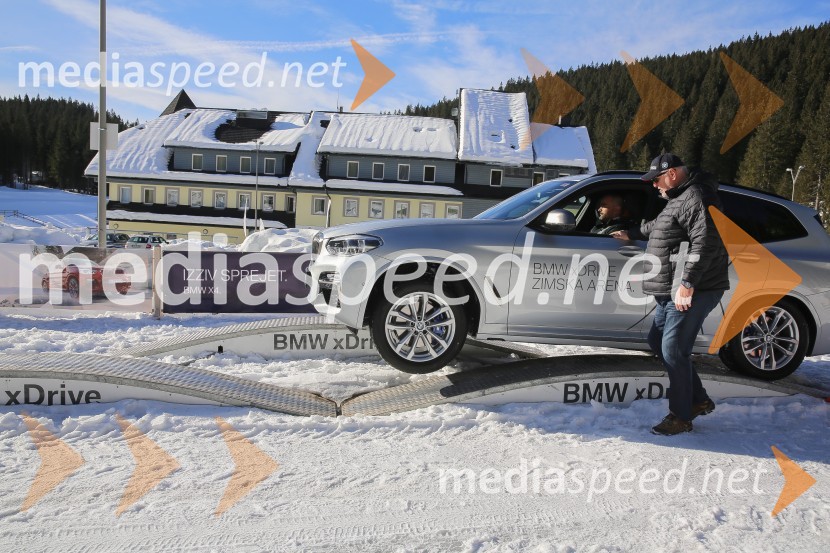 BMW xDrive zimska arenaBMW xDrive zimska arena in BMW X7, slovenska predstavitev
