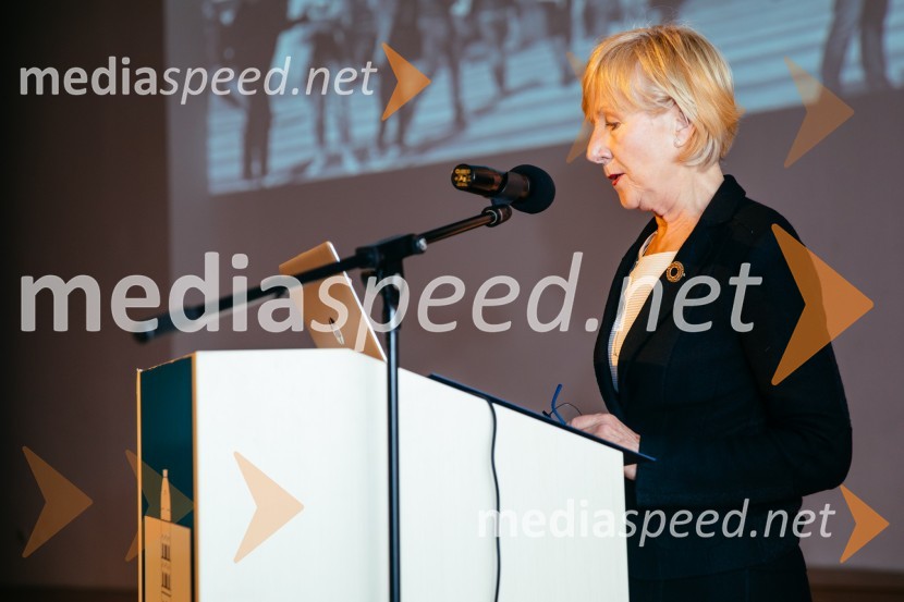 doc. dr. Marina Tavčar Krajnc, prorektorica za študijsko dejavnost Univerze v MariboruUniverza v Mariboru se je predstavila Erasmus študentom iz tujine