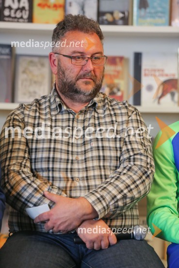  Vladimir Kevo, atletski trener in predsednik Strokovnega sveta Atletske zveze SlovenijePredstavitev atletske reprezentance