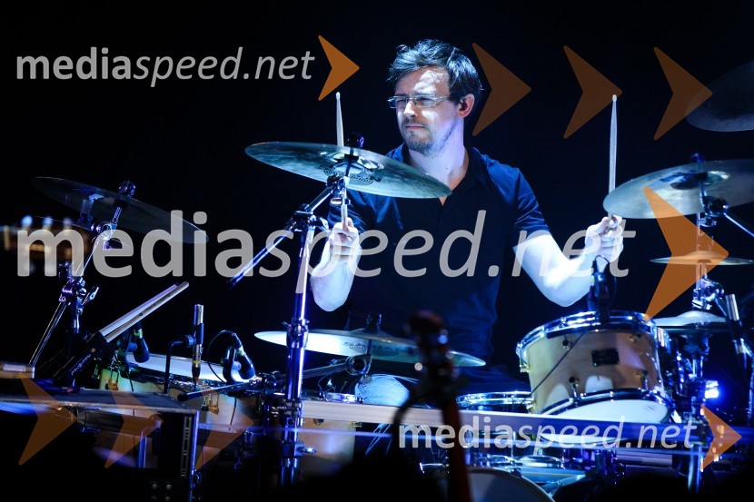  Boštjan Meglič, glasbenik, član skupine SiddhartaSiddharta, akustični koncert