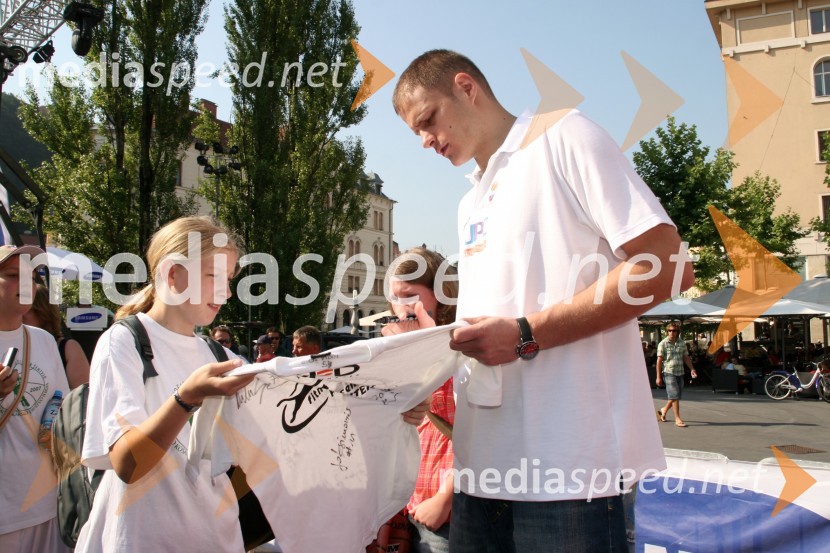 Rašo Nesterović, košarkarFinale državnega prvenstva v Samsung ulični košarki