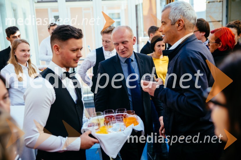  ... ;  Aleksander Saša Arsenovič, župan Mestne občine MariborOtvoritev novih prostorov Centra za socialno delo Maribor