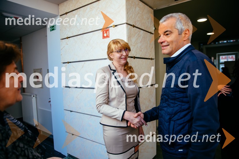  mag. soc. del., spec. Marjana Bravc, vršilka dolžnosti direktorja Centra za socialno delo Maribor ;  Aleksander Saša Arsenovič, župan Mestne občine MariborOtvoritev novih prostorov Centra za socialno delo Maribor