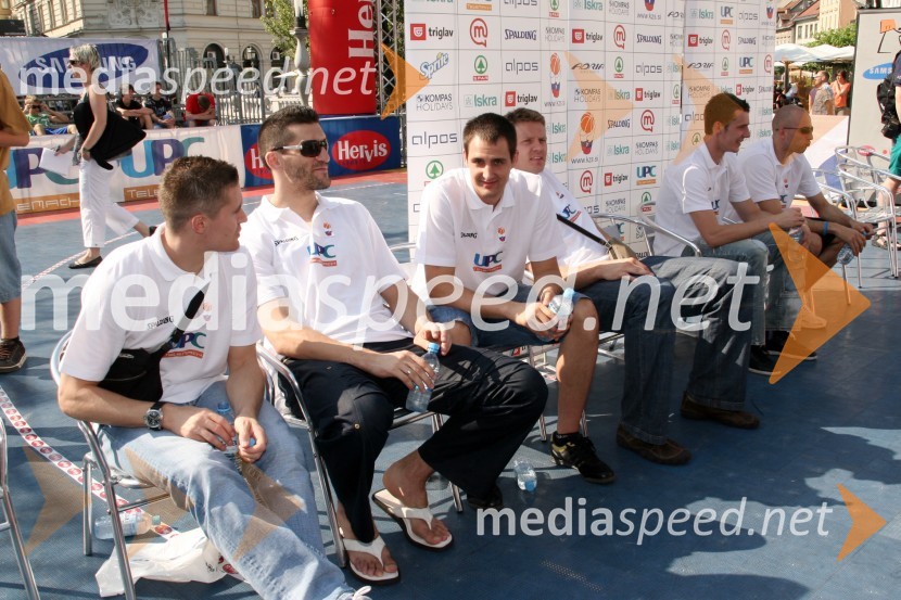 Košarkarji slovenske moške reprezentanceFinale državnega prvenstva v Samsung ulični košarki