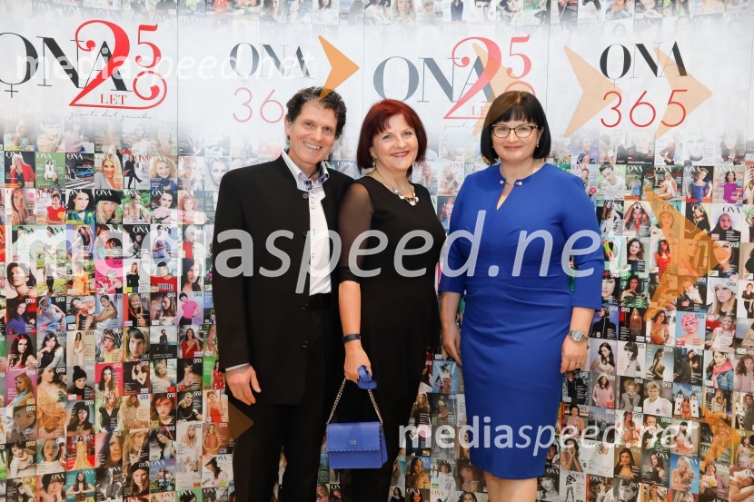  ... ;  ... ;  Nataša  Luša, direktorica družbe Delo d.o.o.Sara Ahlin Doljak prejela naziv Ona 365 2018