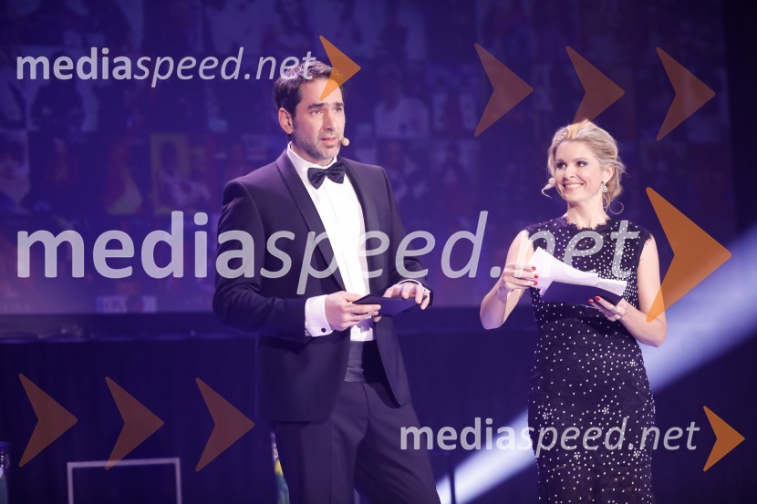  Miha Šalehar, radijski voditelj;  Bernarda Žarn, voditeljicaSara Ahlin Doljak prejela naziv Ona 365 2018