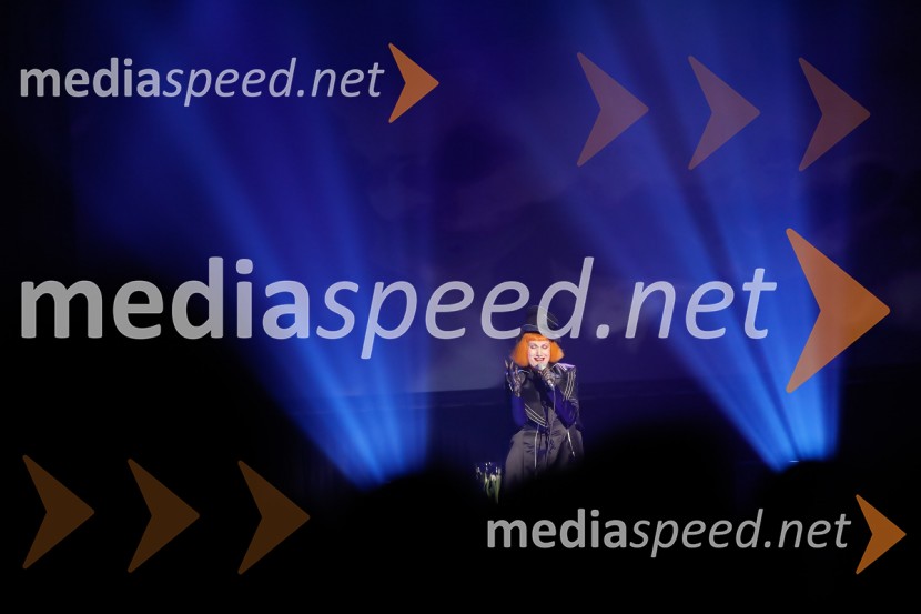  Josipa Lisac, pevkaSara Ahlin Doljak prejela naziv Ona 365 2018