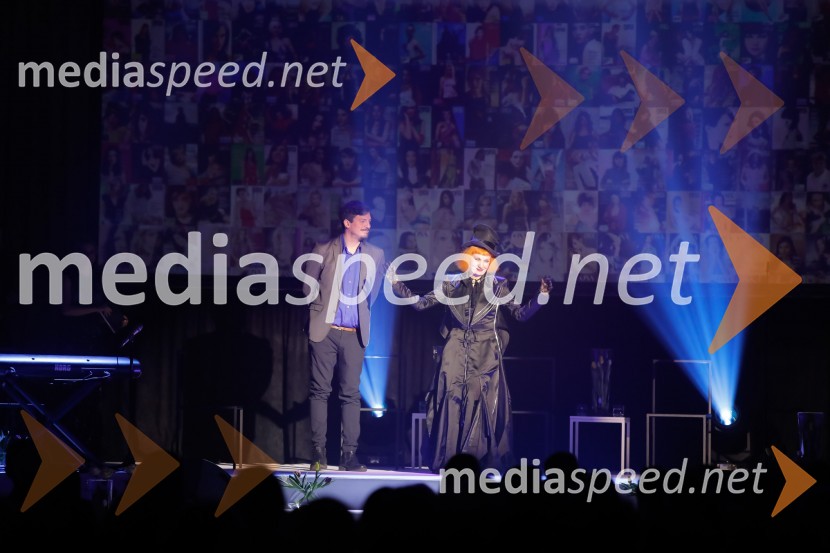  ... ;  Josipa Lisac, pevkaSara Ahlin Doljak prejela naziv Ona 365 2018